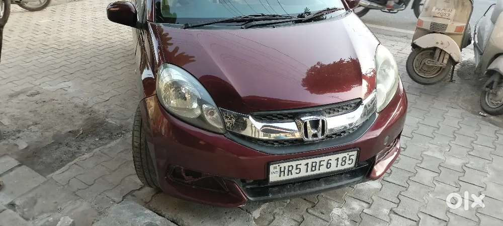 Honda Mobilio 2015 Diesel 150000 Km Driven