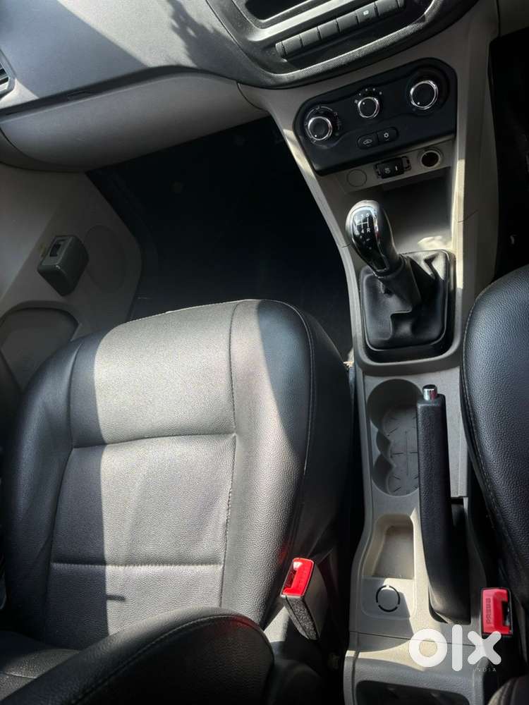 Tata Tiago 1.2 2018  Petrol
