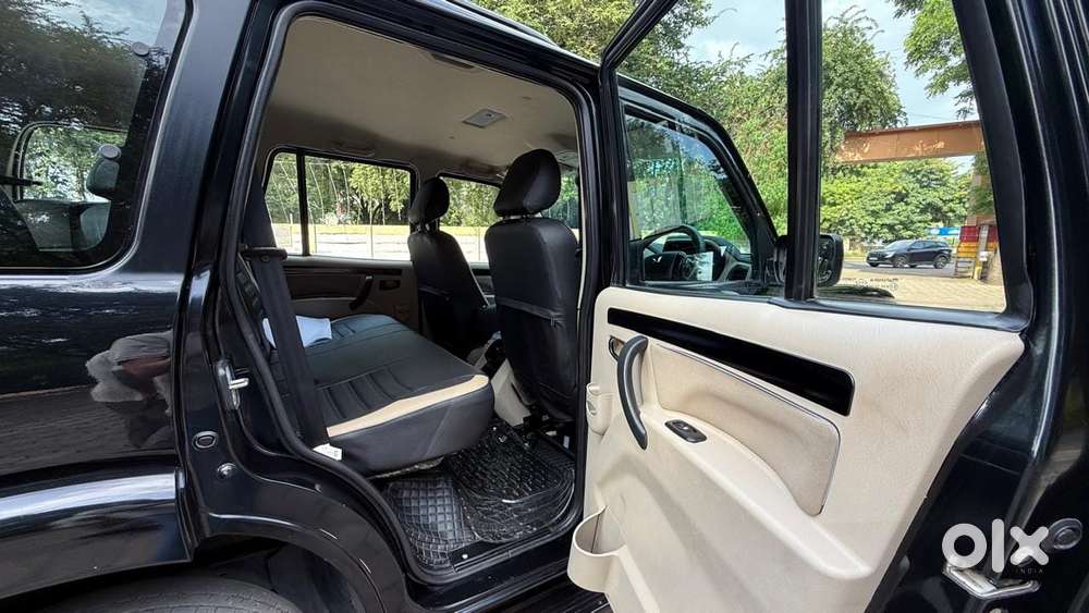 Mahindra Scorpio S11 Mt 7s, 2023, Diesel