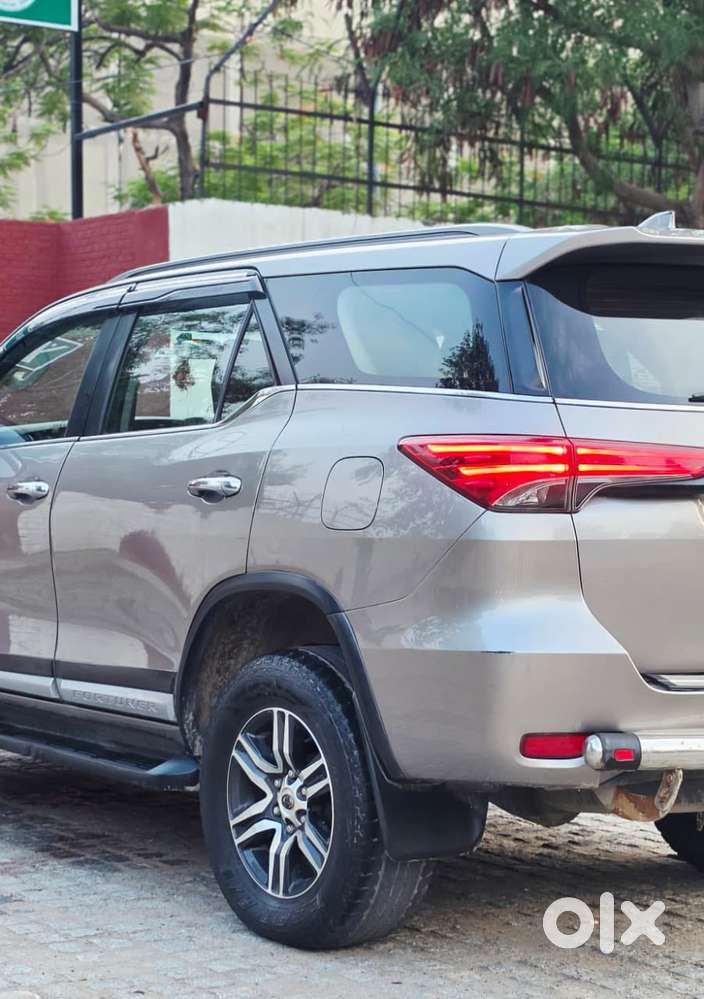 Toyota Fortuner 4x2 At 2.8 Diesel, 2017, Diesel