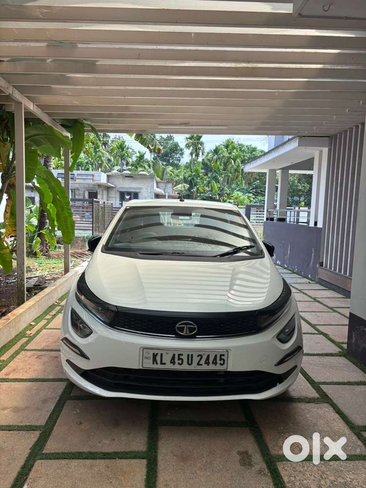 Tata Altoz Petrol 2020
