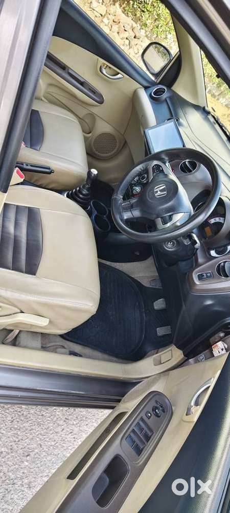 Honda Br-v Style Edition Vx, 2013, Petrol