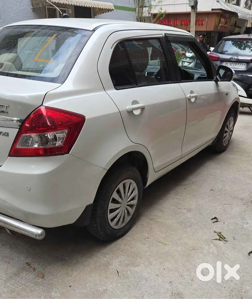 Maruti Suzuki Swift Dzire 2017 Petrol Well Maintained