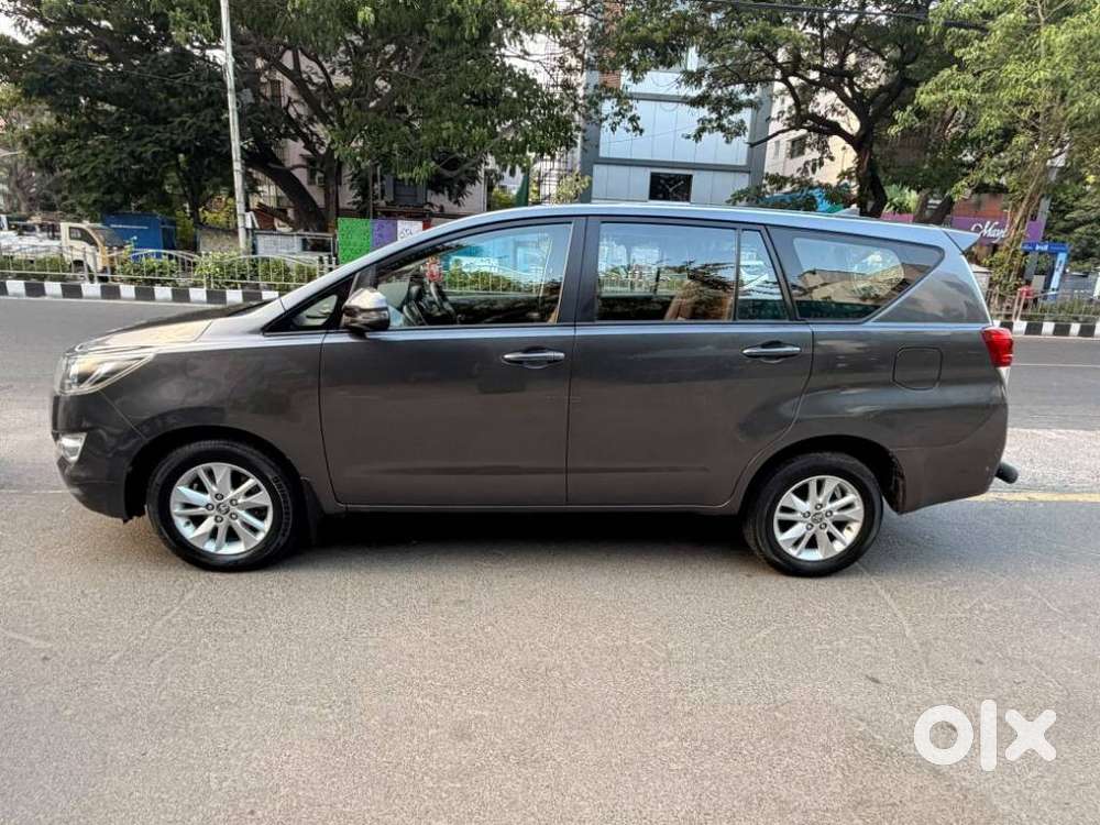 Toyota Innova Crysta 2.4 G Mt, 2019, Diesel