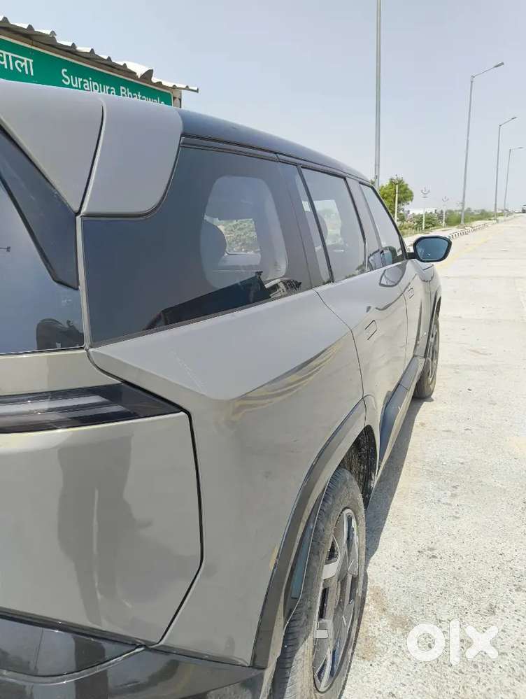 Tata Sierra Ev 2026 Manual Petrol
