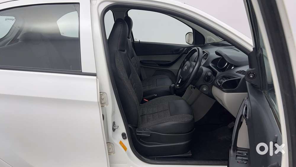 Tata Tiago 1.2 Revotron Xt, 2019, Petrol