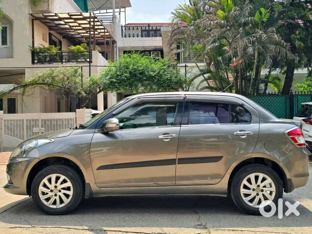 Maruti Suzuki Swift Dzire 1.2 Zxi Bsiv, 2017, Petrol