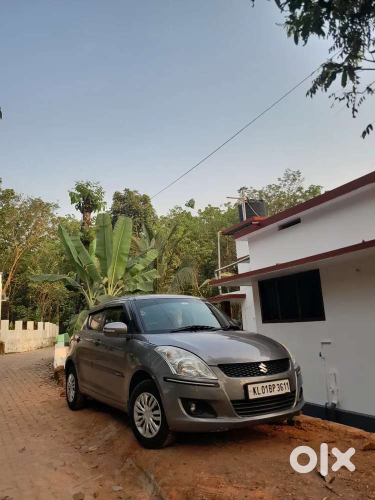 Good Condition Vehicle Good Tyre And New Battery
