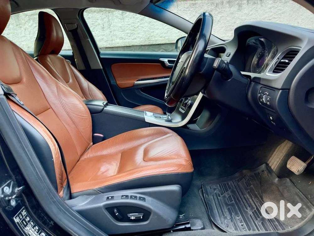 Volvo S60 Kinetic D3, 2012, Diesel