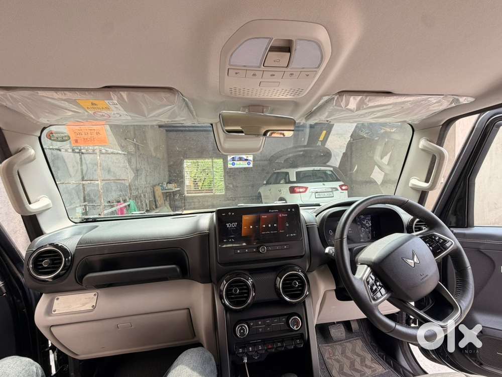 Mahindra Thar Roxx Diesel 2025