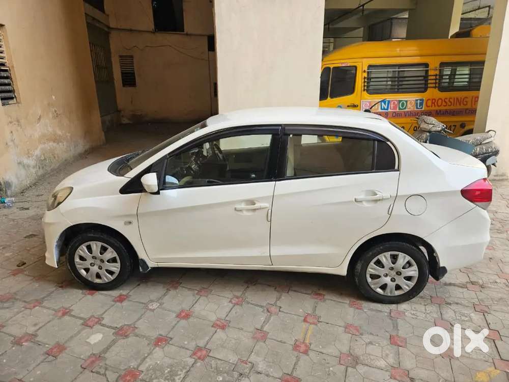 Honda Amaze Cng