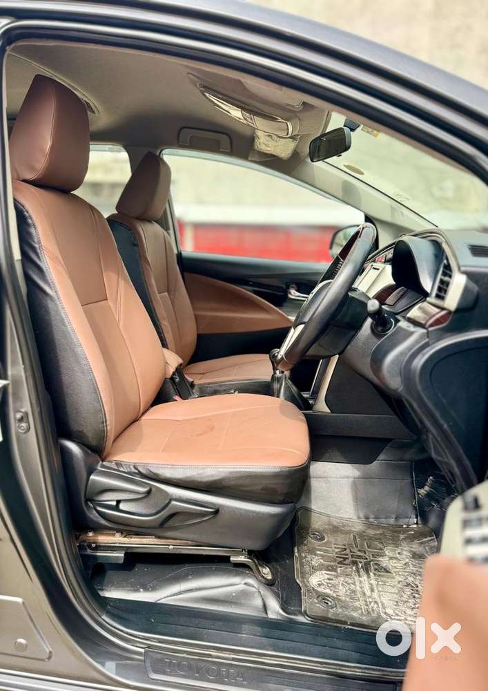 Toyota Innova Crysta 2.4 V 7 Str, 2017, Diesel