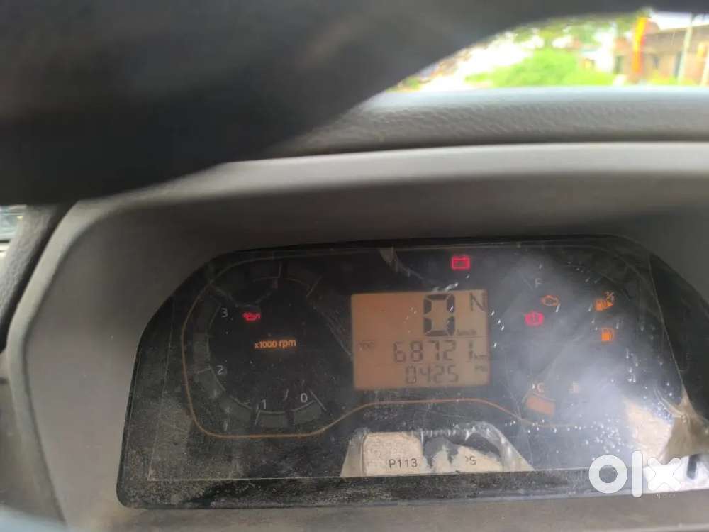Mahindra Bolero Pik-up October 2024 1.7hd