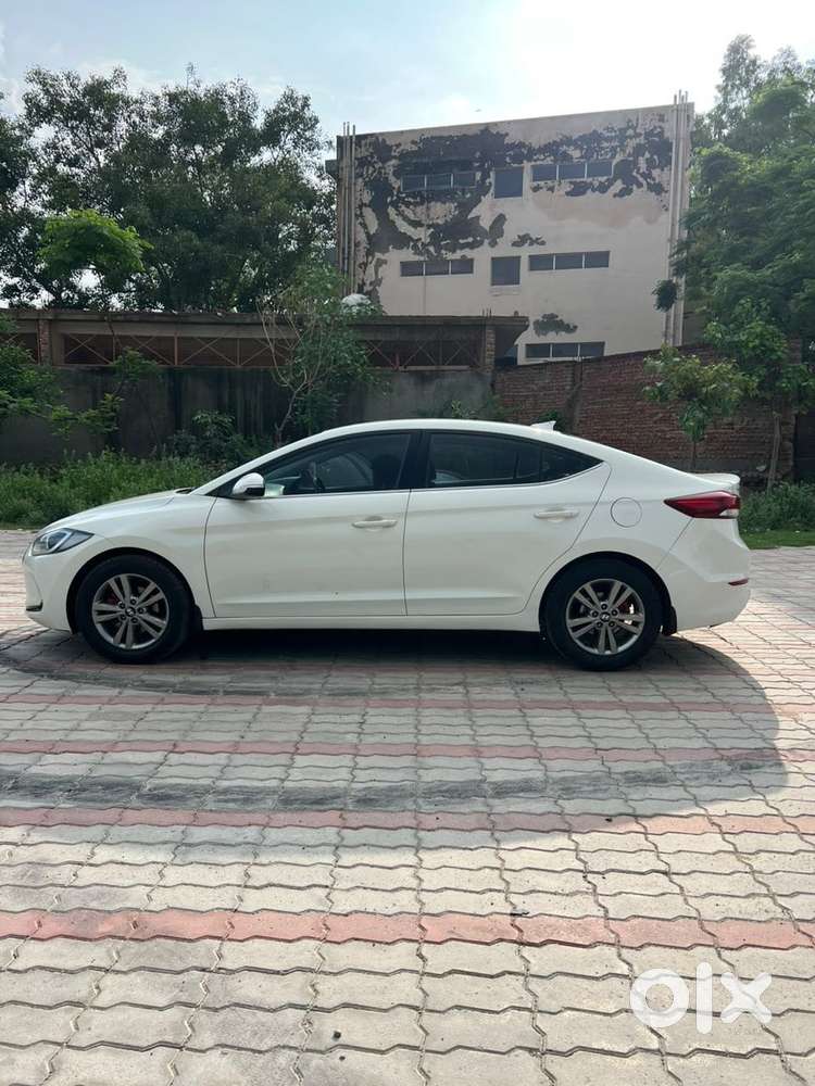 Hyundai Elantra 2.0 Sx, 2017, Petrol