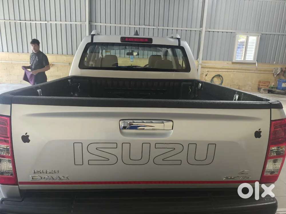Isuzu S Cab Z Mint Condition