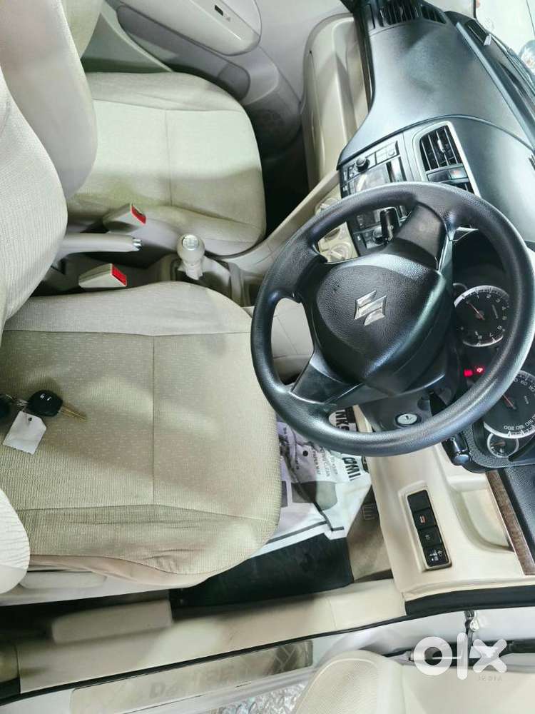 Maruti Suzuki Swift Dzire Vxi Optional, 2016, Petrol
