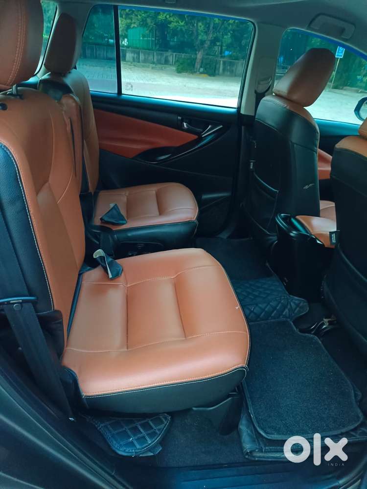 Toyota Innova Crysta 2.4 G Mt, 2017, Diesel