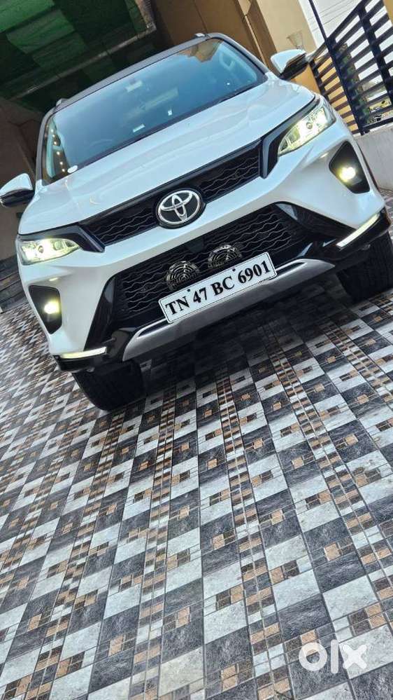 Toyota Fortuner Legender 4x4 At 2.8, 2024, Diesel
