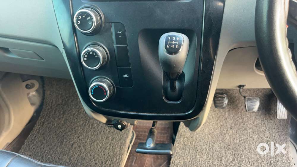Mahindra Kuv 100 Mfalcon G80 K4 Plus, 2016, Petrol