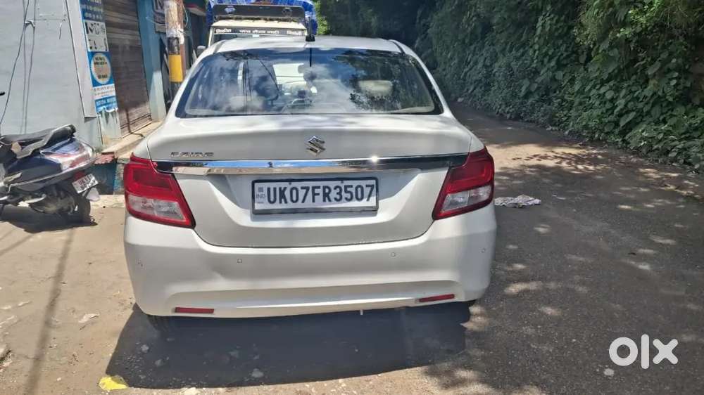 Maruti Suzuki Dzire 1.2 Vxi November 2023
