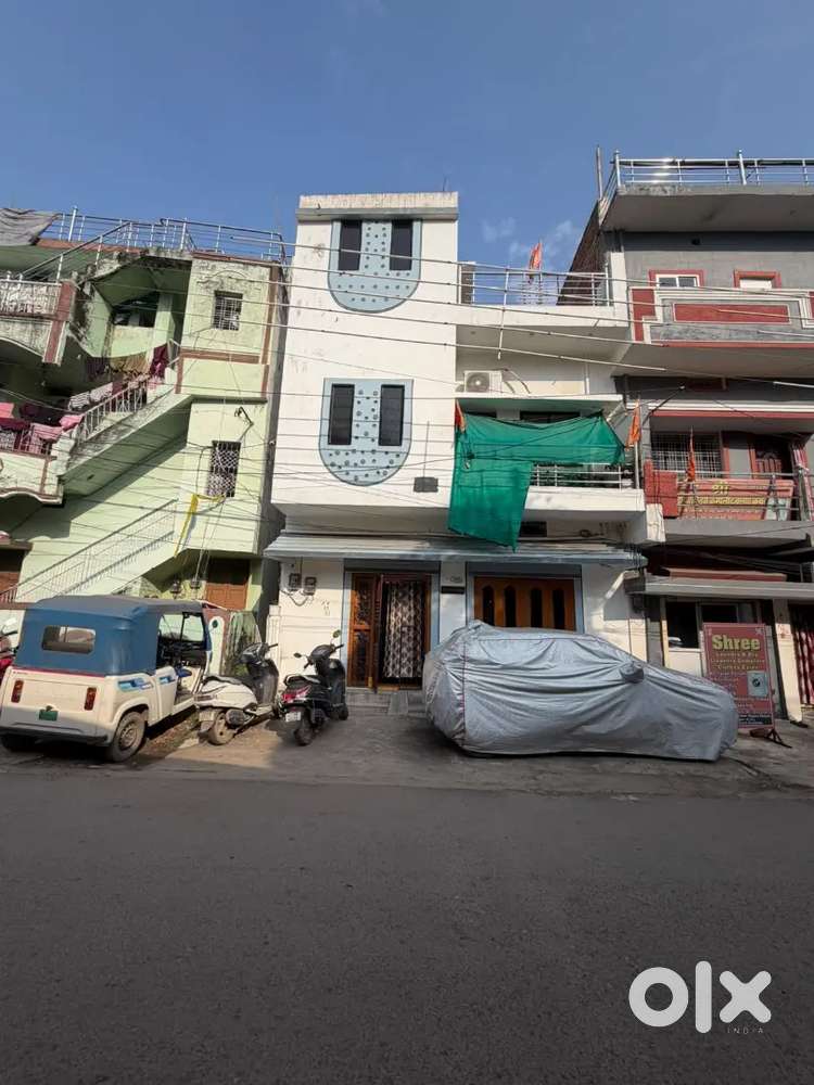 House for rent, 24/7 water , CCTV security, geyser included.