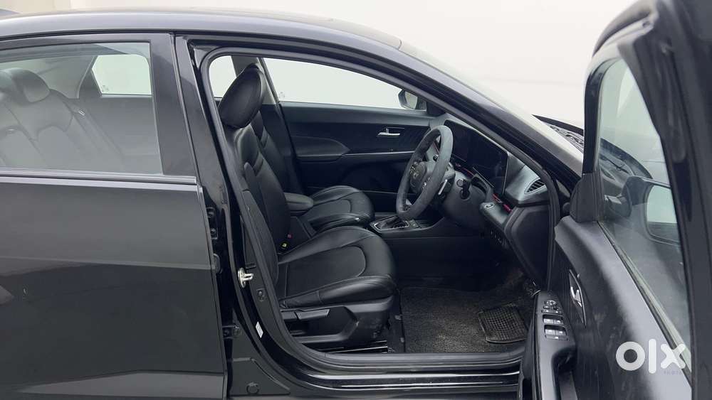 Hyundai Verna 1.5 Sx Turbo Petrol Dct, 2023, Petrol