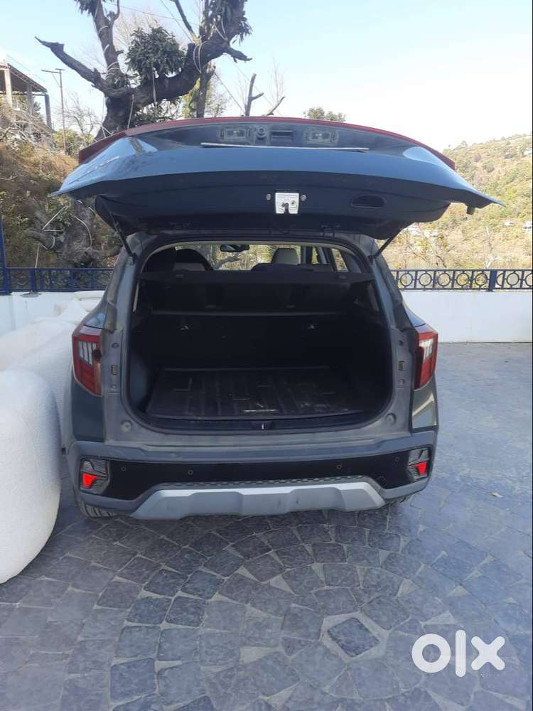 Kia Seltos 2023 Variant Petrol
