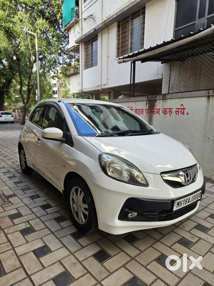 Honda Brio 2012 Petrol Well Maintained