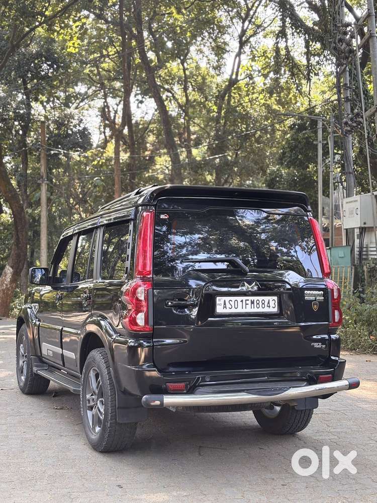 Mahindra Scorpio Classic 2.2 S 11 Mt 7 Str, 2023, Diesel