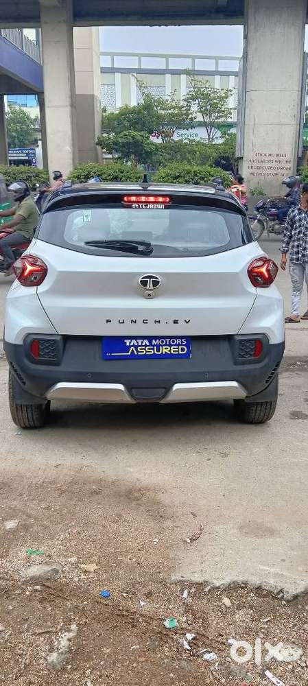 Tata Punch Ev Empowered Plus Lr Ac Fc, 2024, Electric