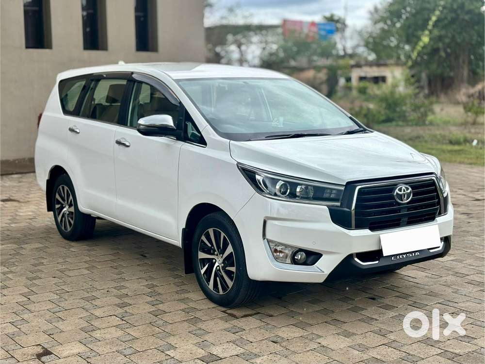 Toyota Innova Crysta 2.4 Z 7 Str, 2025, Diesel