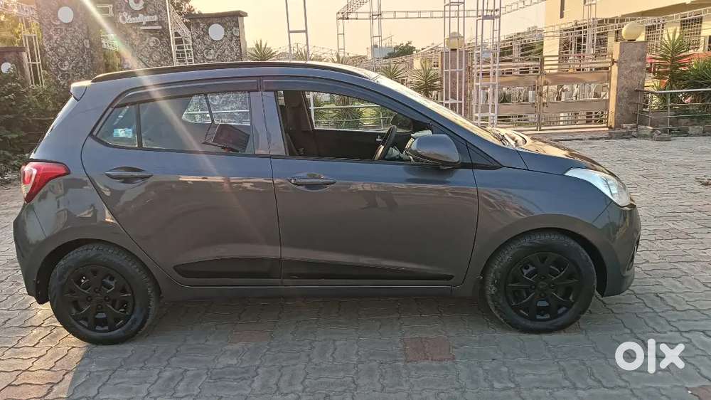 Hyundai Grand I10 Prime Petrol 41000 Km Driven