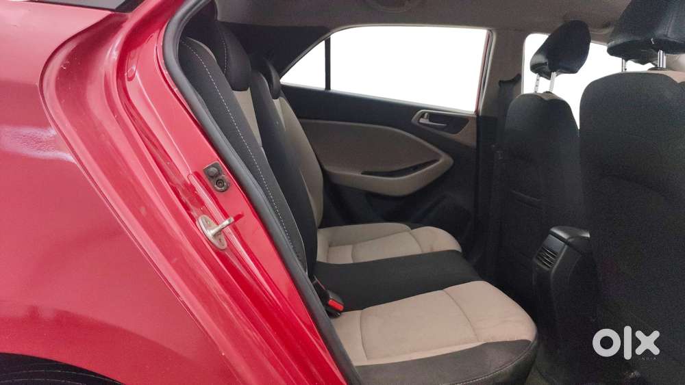 Hyundai Elite I20 Sportz (o) 1.2, 2015, Petrol