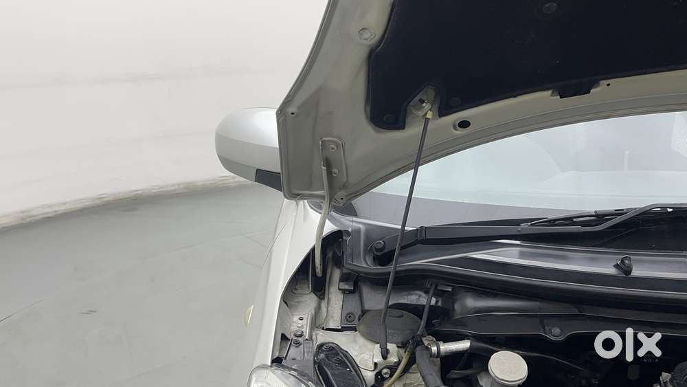 Maruti Suzuki Swift 1.2 Lxi (o), 2017, Petrol