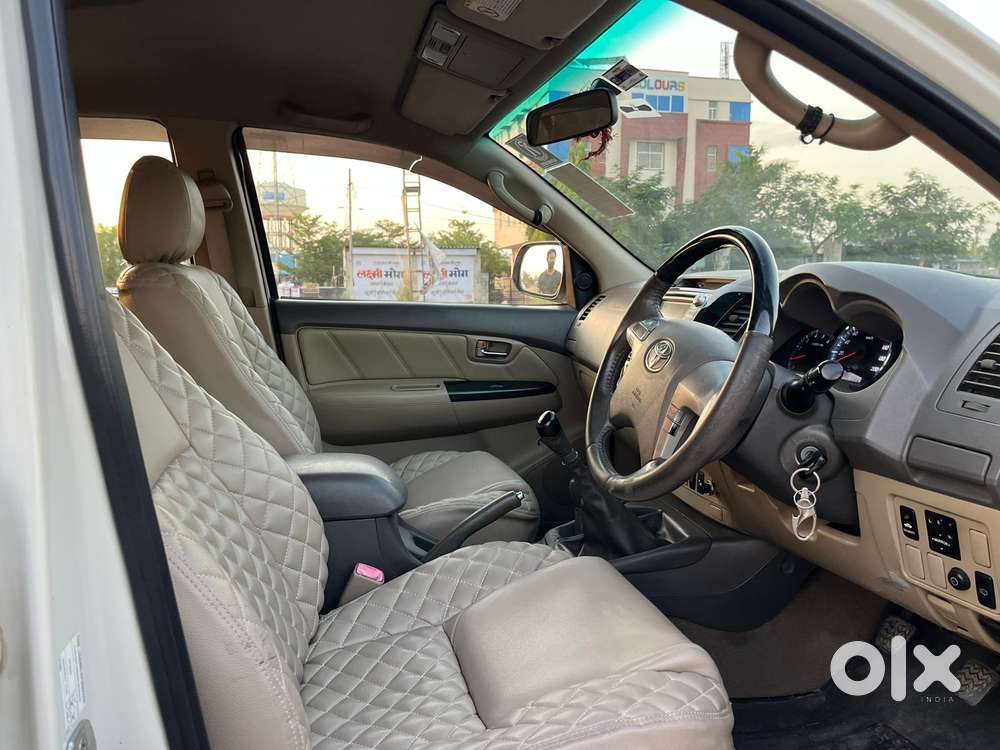 Toyota Fortuner 3.0 4x4 Manual, 2013, Diesel