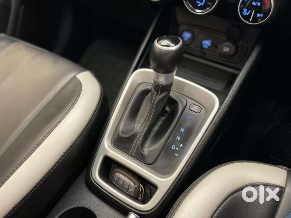 Hyundai Venue 1.0 Sx (o) Turbo Dct, 2019, Petrol