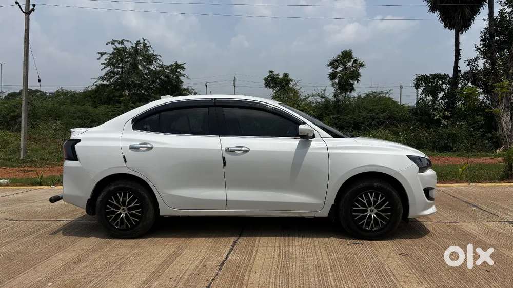 Maruti Dzire Vxi 2025