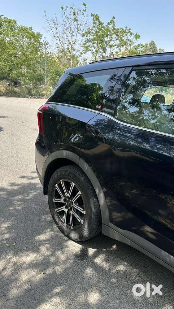 Mahindra Diesel Automatic 2023 Xuv Ax7 8str