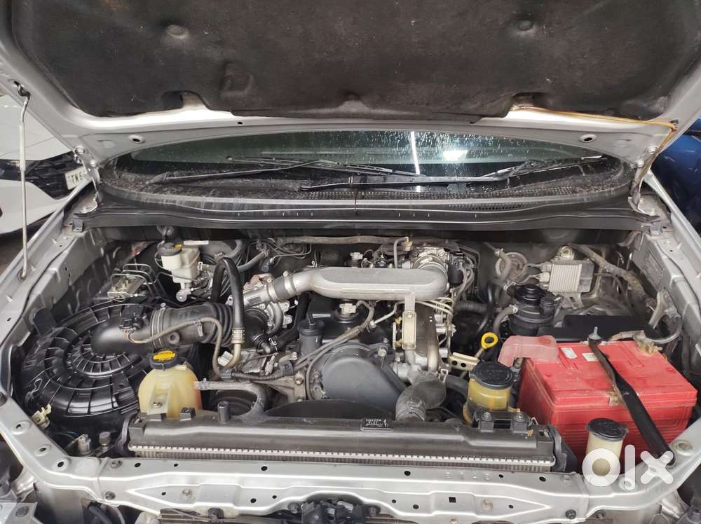 Toyota Innova 2.5 Vx (diesel) 8 Seater, 2013, Diesel
