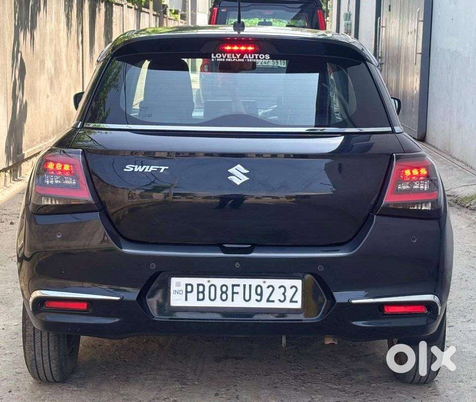 Maruti Suzuki Swift, 2025, Petrol