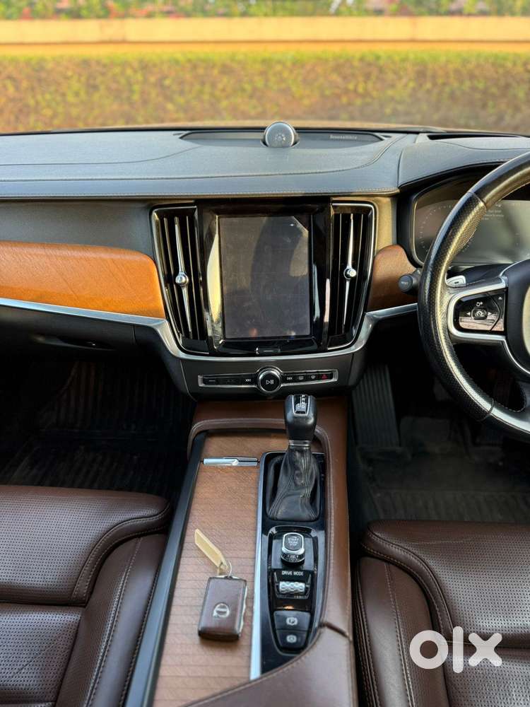 Volvo S90 D4 Inscription, 2018, Diesel