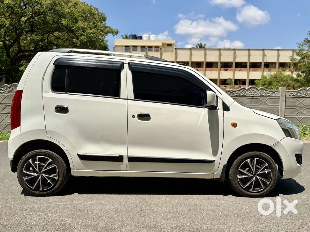 Maruti Suzuki Wagon R Amt Vxi Option, 2017, Petrol