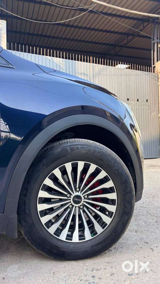 Mahindra Xuv700, 2025, Diesel