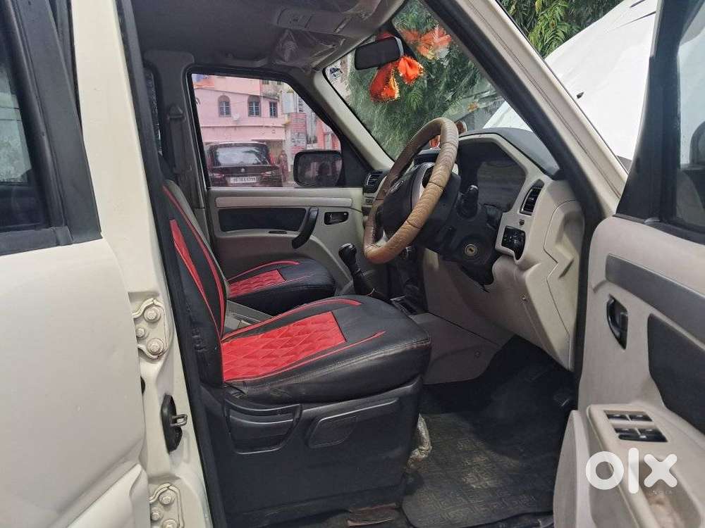 Mahindra Scorpio S11 Mt 7s, 2019