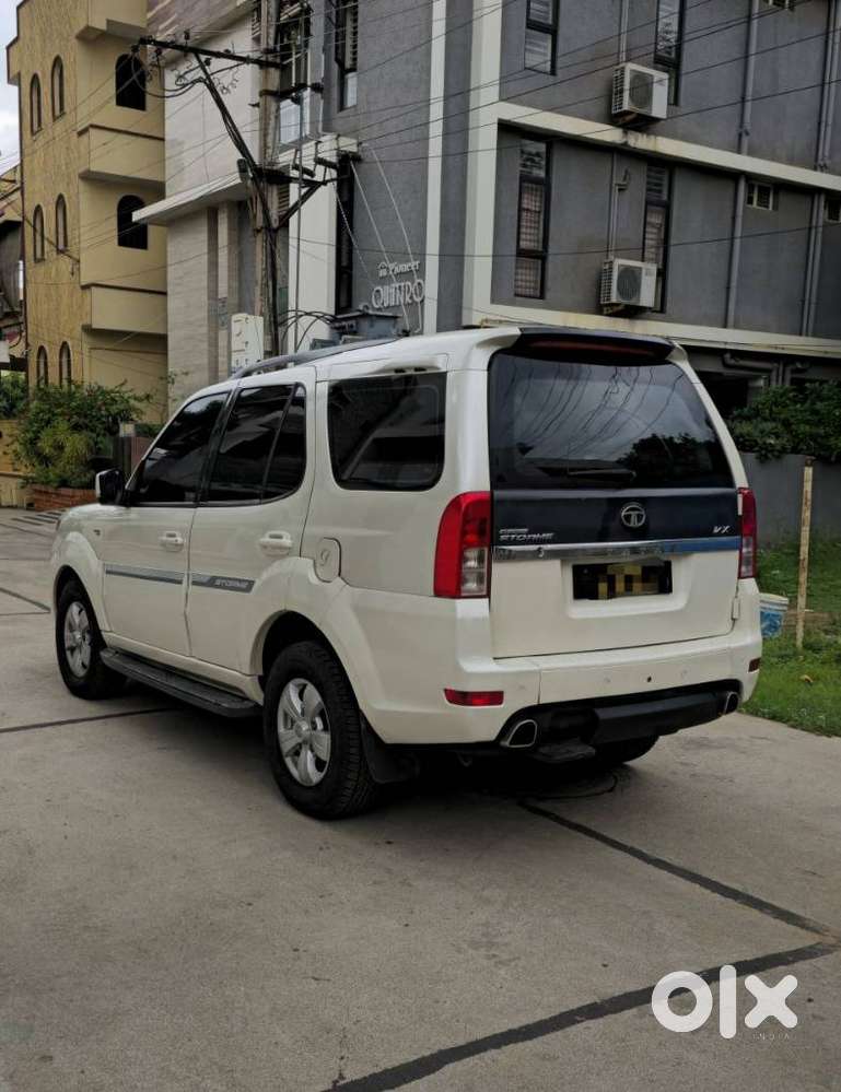 Tata Safari Storme Vx, 2017, Diesel