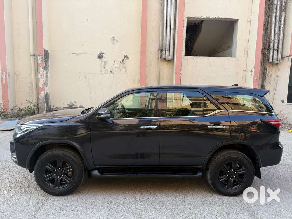 Toyota Fortuner 4x2 At 2.8 Diesel, 2022, Diesel