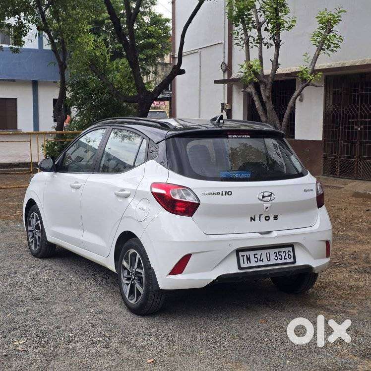 Hyundai Grand I10 Nios Sportz Dual Tone, 2021, Petrol