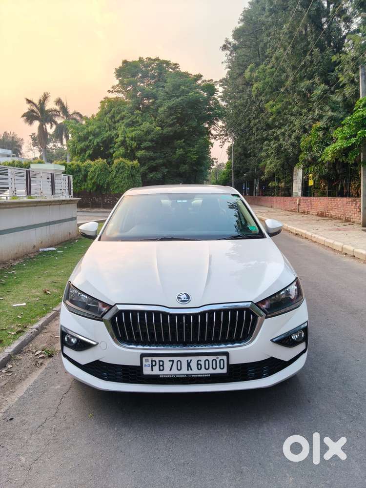 Skoda Slavia Ambition Plus 1.0 Tsi Mt, 2023, Petrol