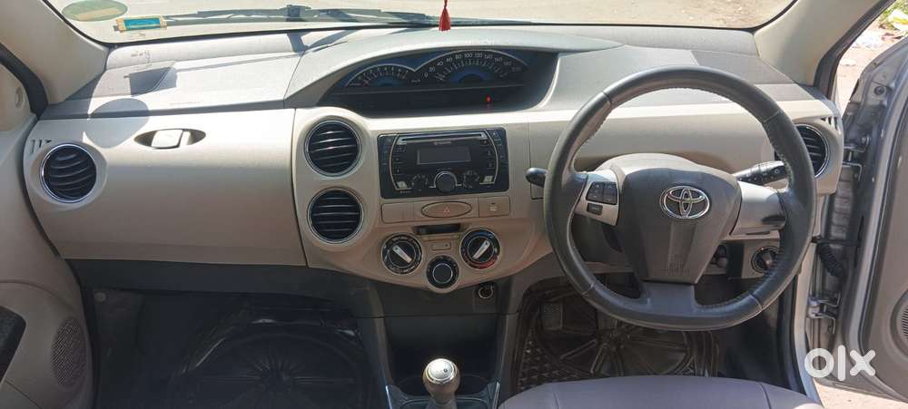 Toyota Etios 2014-2016 V, 2015, Petrol