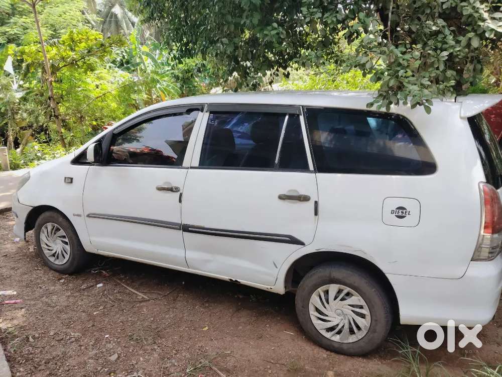 Toyota Innova 2.5 G1 2010